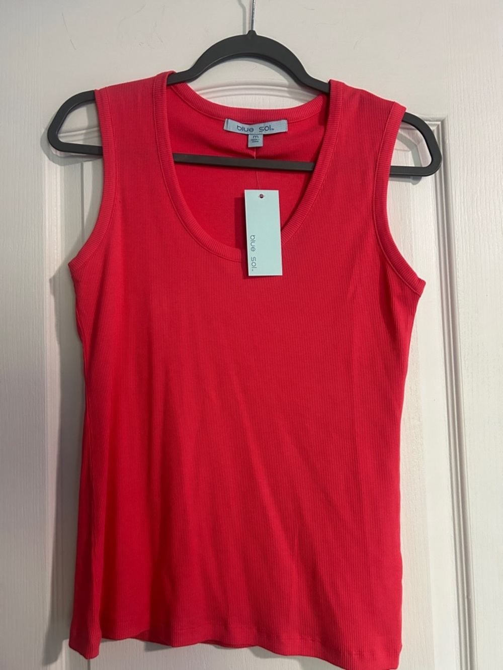 Blue Sol Women's Ribbed Tank in Coral Pink NWT